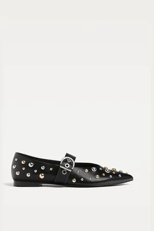 Stradivarius Ballerine con borchie 36