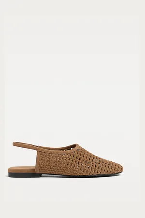 Stradivarius Babbucce intrecciate 39