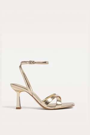 Stradivarius Sandali con tacco sottile 36