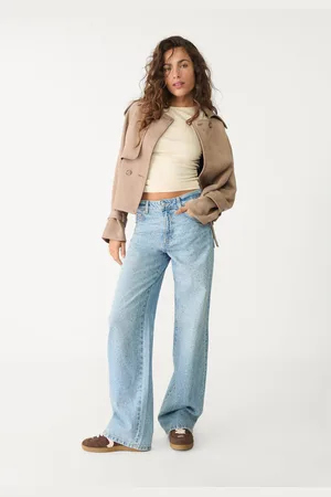 Stradivarius Jeans straight fit con brillantini 44