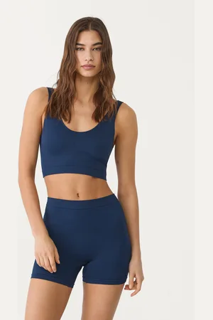 Stradivarius Shorts basic seamless L