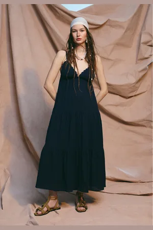 Stradivarius Abito lungo fluido ricamato XL