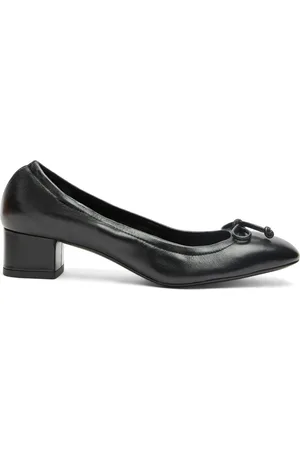 Stuart Weitzman Bria 35 Ballet Pump
