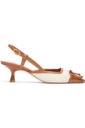 Stuart Weitzman Kitty Slingback 50