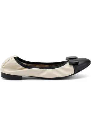 Frau Ballerina in nappa cream con fiocco 70p3
