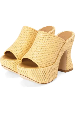 Loewe Sandali Cammello