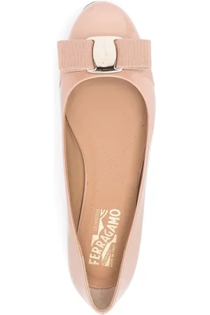 Salvatore Ferragamo Ballerina Varina In Pelle
