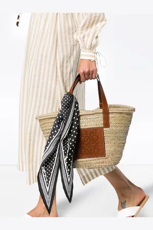 Loewe Borsa Basket Media In Rafia