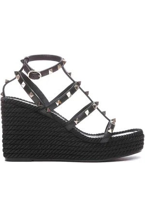 VALENTINO GARAVANI Sandali con zeppa Rockstud