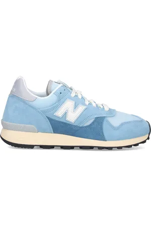 New Balance Sneaker
