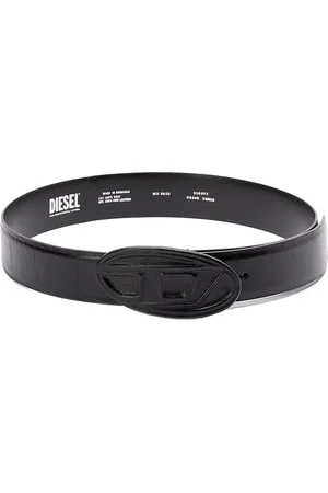 Diesel Ovale d logo b
