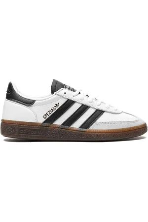 adidas Sneakers logate
