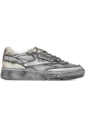 Reebok Sneakers