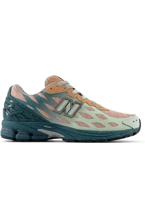 New Balance 1906 Sneaker