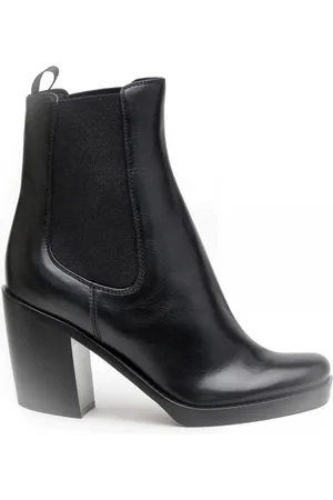 Prada Tronchetto 1T225N in pelle nera