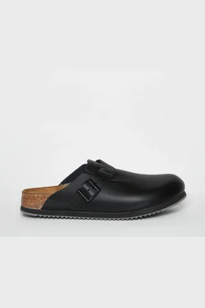 Birkenstock Sabot Boston in pelle nera calzata normale
