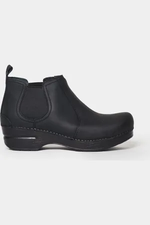 Dansko Stivaletto con elastici laterali in pelle oiled nera