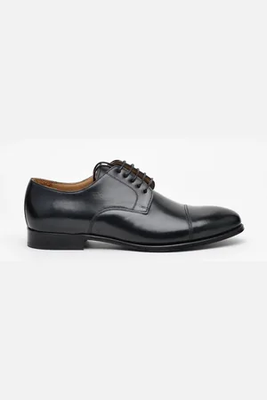 Brecos Scarpa classica in pelle nera