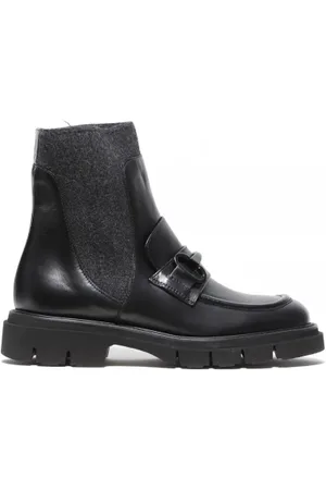 Oliaro Stivaletto forma a mocassino in pelle nera ed elastico