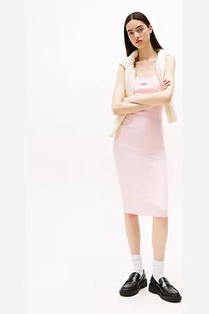 Tommy Hilfiger Vestito midi aderente con spalline sottili