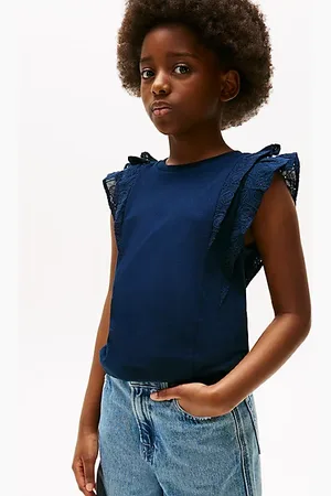 Tommy Hilfiger Top slim fit con dettagli in Sangallo