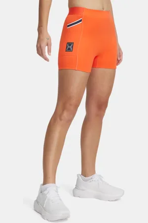 Under Armour Shorts Run 96 da donna Fire