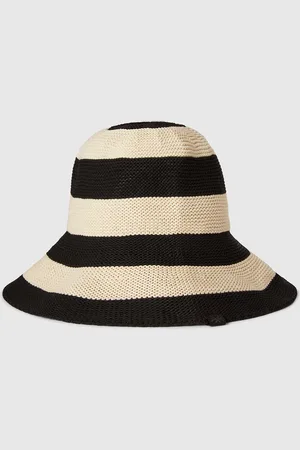 Benetton Benetton, Cappello A Righe Bianche E Nere