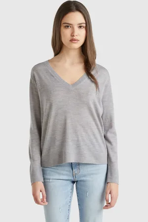 Benetton Benetton, Maglia Con Scollo A V In Pura Lana Merino