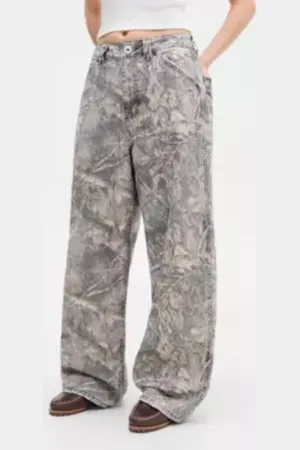 BDG Washed Tree Camo Trousers in a Urban Outfitters