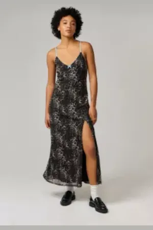 Urban Outfitters UO Leopard Print Slip Dress di in