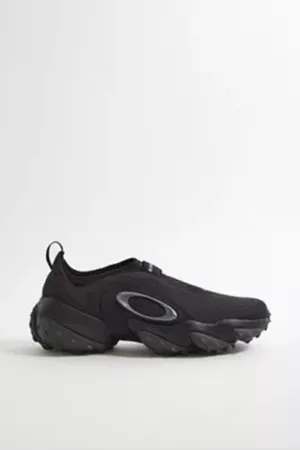Oakley Edge Icon Blackout Trainers in