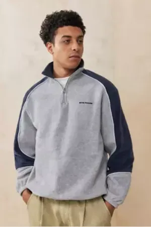 iets frans... Iets frans. Panelled Fleece in
