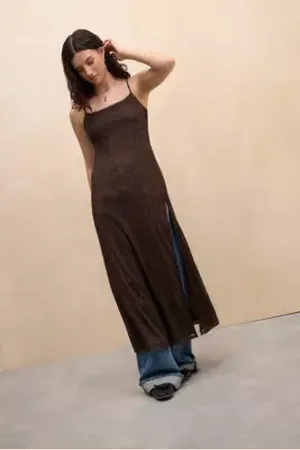 Urban Outfitters UO Square Neck Mesh Maxi Dress di in