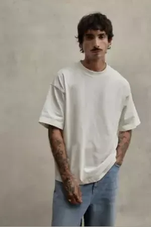 Loom Ecru Premium T-Shirt in a Urban Outfitters