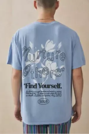 Urban Outfitters UO Nurture Others T-Shirt di in