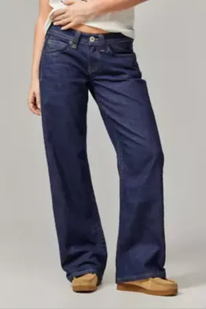 BDG Kayla Lowrider Dark Rinse Jeans in