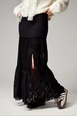 Urban Outfitters UO Bella Textured Prairie Maxi Skirt di in