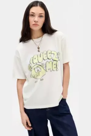 Urban Outfitters UO Squeeze Me Hemp Boyfriend T-Shirt di in