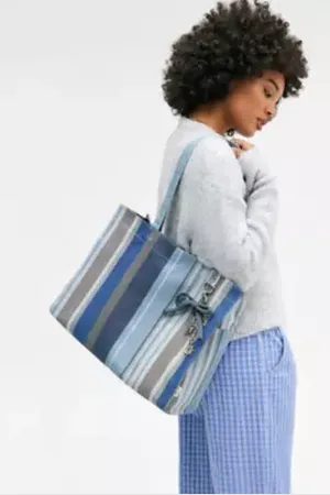 Urban Outfitters UO Large Stripe Woven Tote Bag di in
