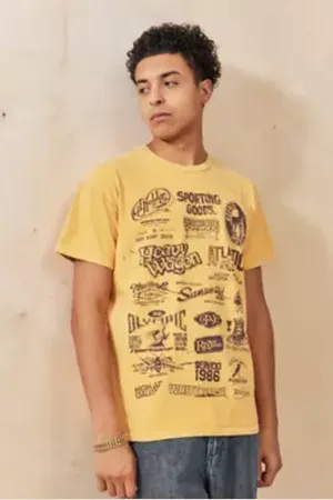 Urban Outfitters UO Yellow Heritage Labels Graphic T-Shirt di in