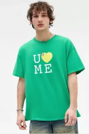 Urban Outfitters UO Green U & Me T-Shirt di in
