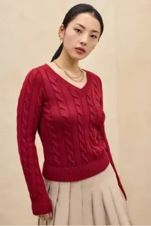 iets frans... Iets frans. Blaire V-Neck Cable Knit Jumper a Urban Outfitters