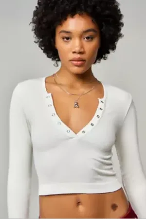 Urban Outfitters UO Claudia Henley Top di in