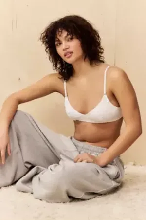 Out From Under Bralette Broderie Je T