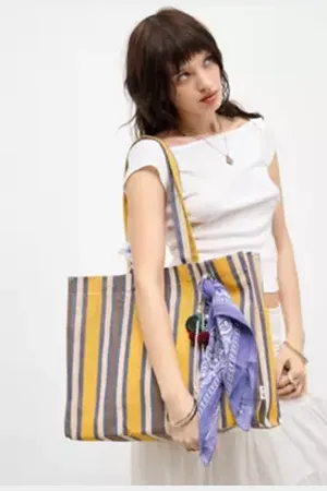 Urban Outfitters UO Large Stripe Woven Tote Bag di in