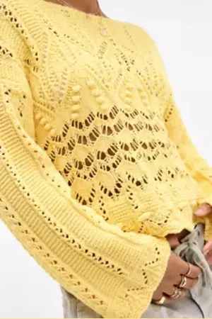 Urban Outfitters UO Cooper Stitchy Bobble Jumper di in