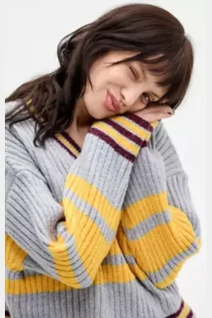 BDG Textured Stripe V-Neck Jumper in
