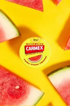 Carmex Watermelon SPF15 Lip Balm Pot in