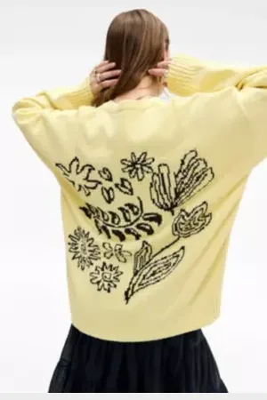 Urban Outfitters UO Foliage Pattern Skate Jumper di in