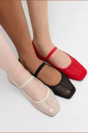 Urban Outfitters UO Red Fine Mesh Ballerina Shoes di in
